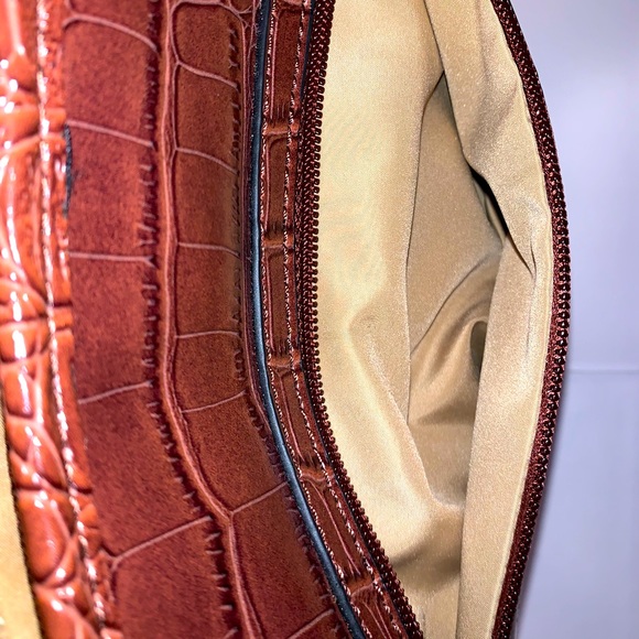 Giani Bernini Croc-Embossed Tote, Created for Macy’s, NEW w/o tag - Picture 9 of 11